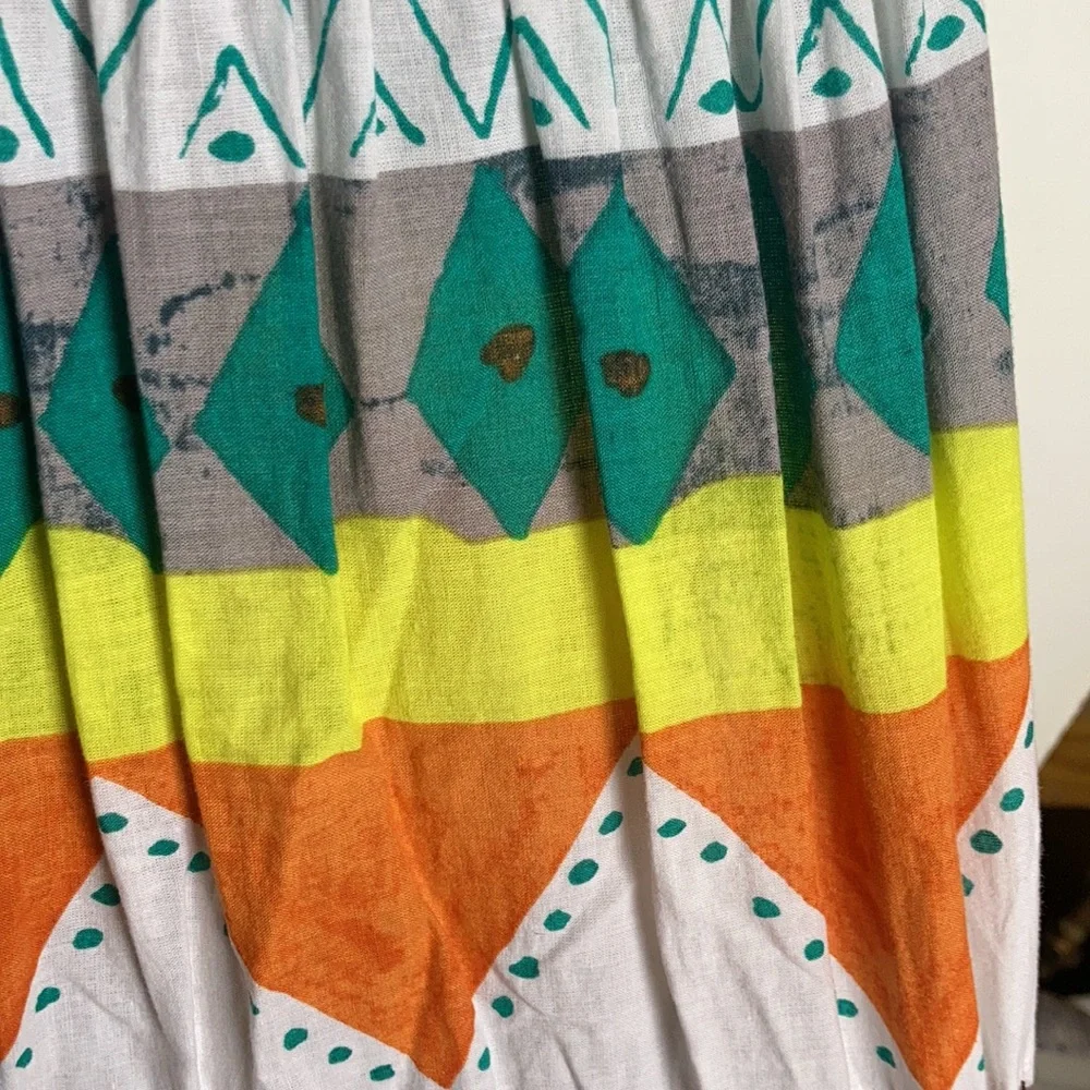 Saks fifth avenue threads adorable skirt size M - Picture 7 of 7